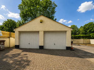 Garage- click for photo gallery
